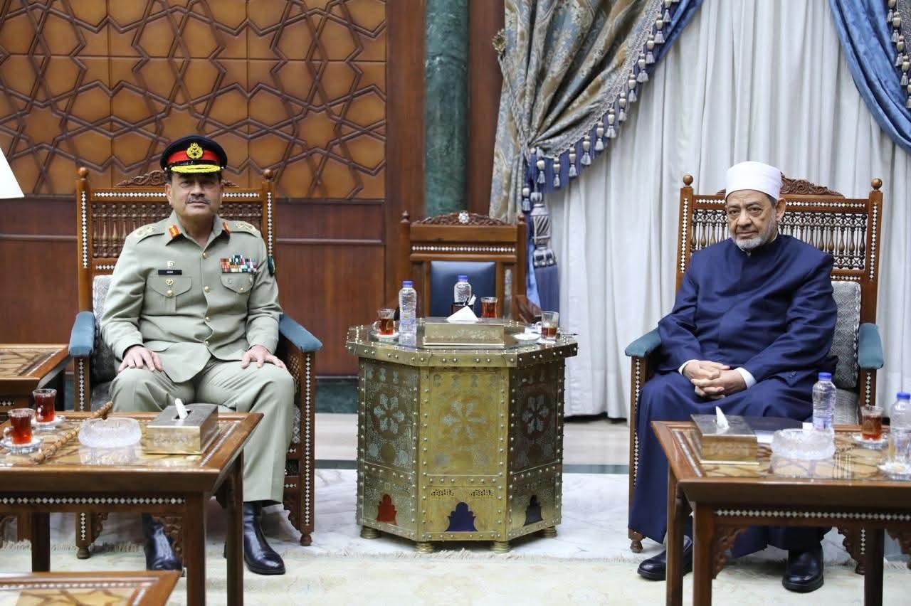 254 طالبا باكستانيا يدرسون في الأزهر