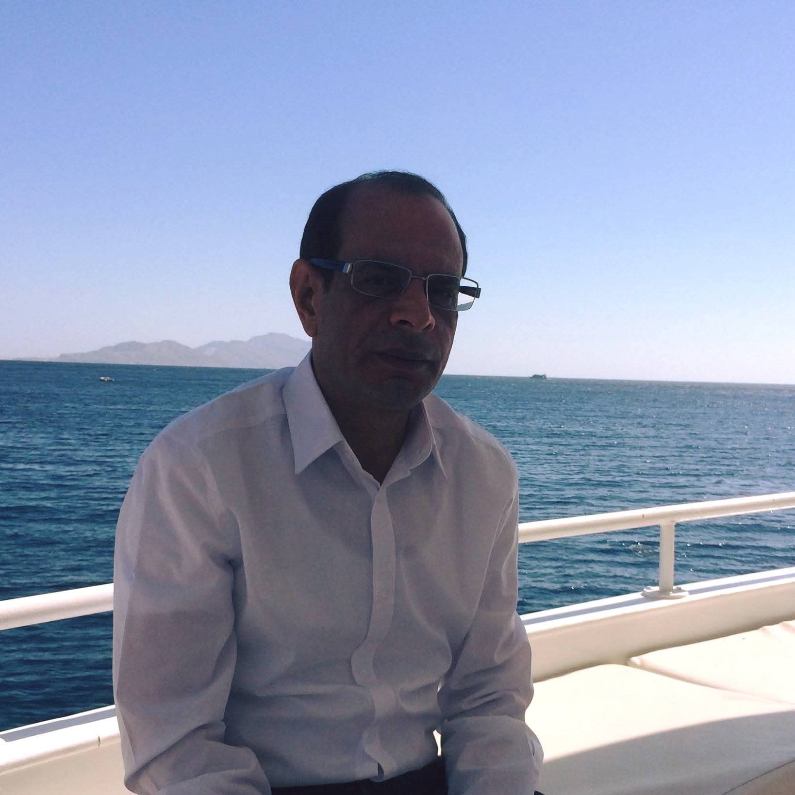 نهى الزينى ومجدى الجلاد والعبد لله 