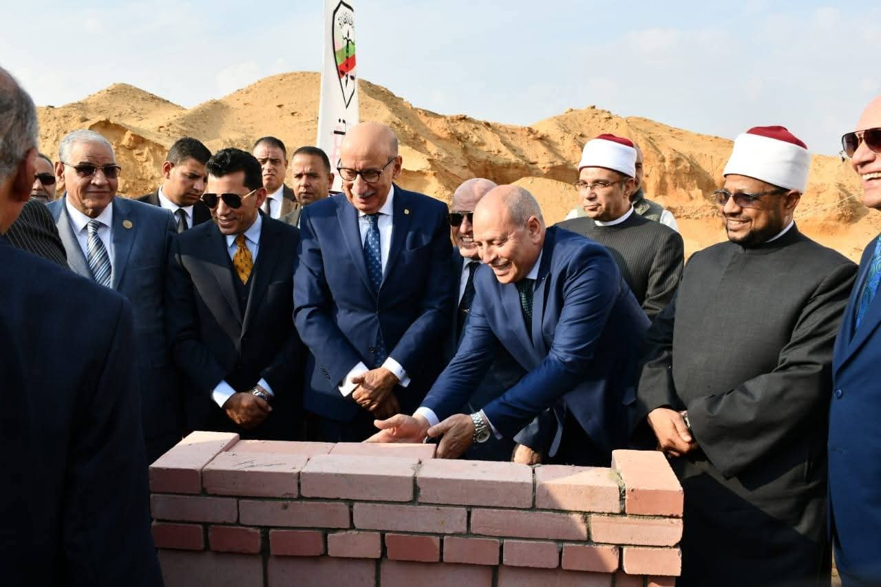 وضع حجر الأساس لأول مسجد لقضاة مصر بالقاهرة الجديدة 