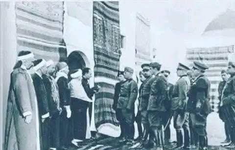 ماذا حدث في زيارة موسيليني إلى ليبيا؟ 