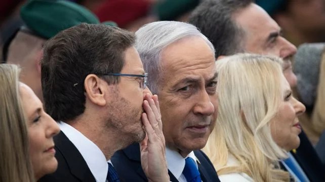 نتنياهو يلتمس العفو من الرئيس الإسرائيلي لكي يتفرغ للتحديات التي تواجه إسرائيل 