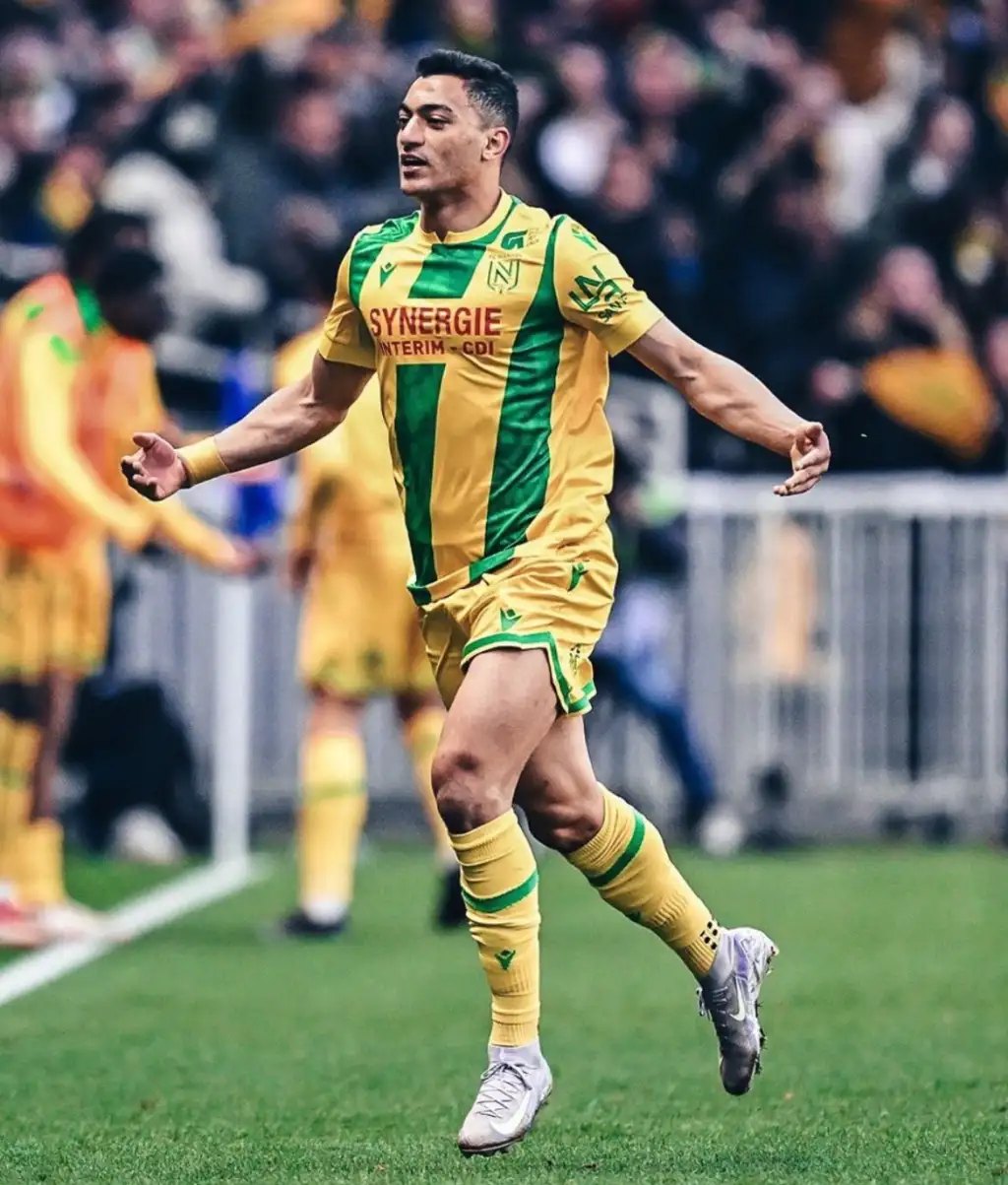 الأهلي يدرس ضم مصطفى محمد إلى صفوفه ونانت الفرنسي يطلب 4 مليون يورو لإتمام الصفقة 