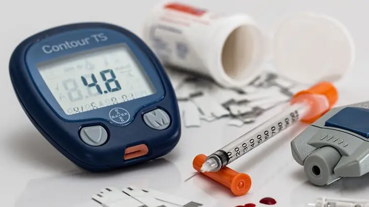 لماذا يرتفع مستوى السكر بعد الاستيقاظ من النوم ؟