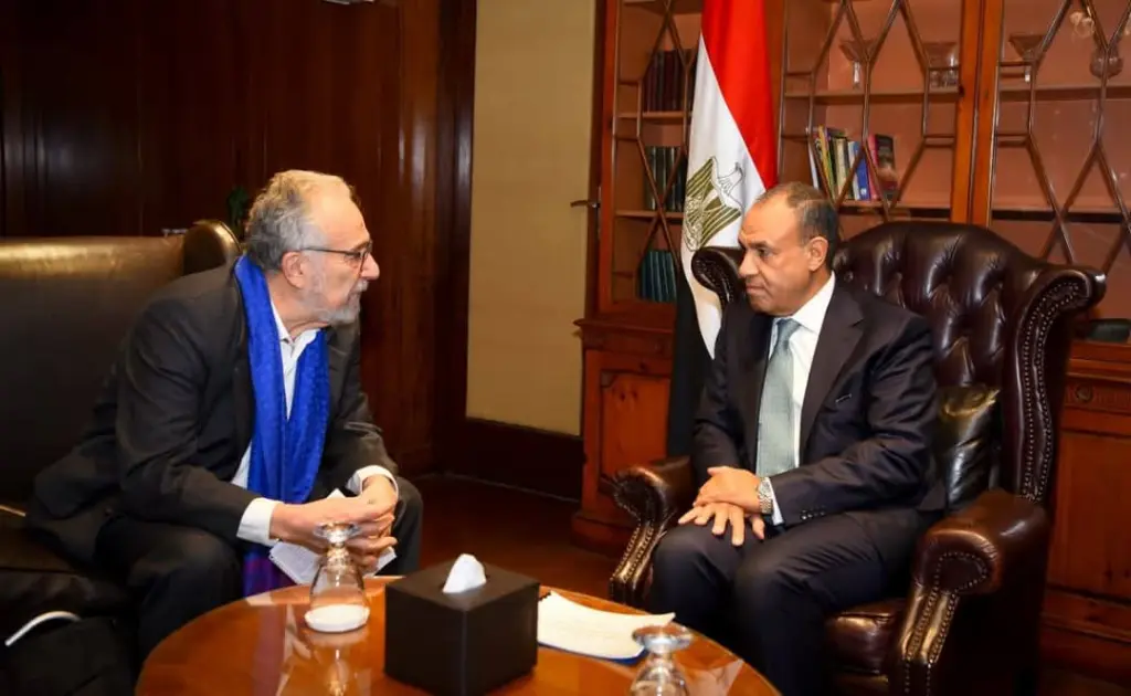  مصر تشدد على ضرورة الإلتزام بالقانون الدولي لحوكمة المجاري المائية العابرة للحدود ومنها نهر النيل