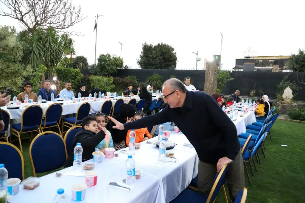 السفارة التركية تستضيف 250 مواطنا مصريا على مأدبة