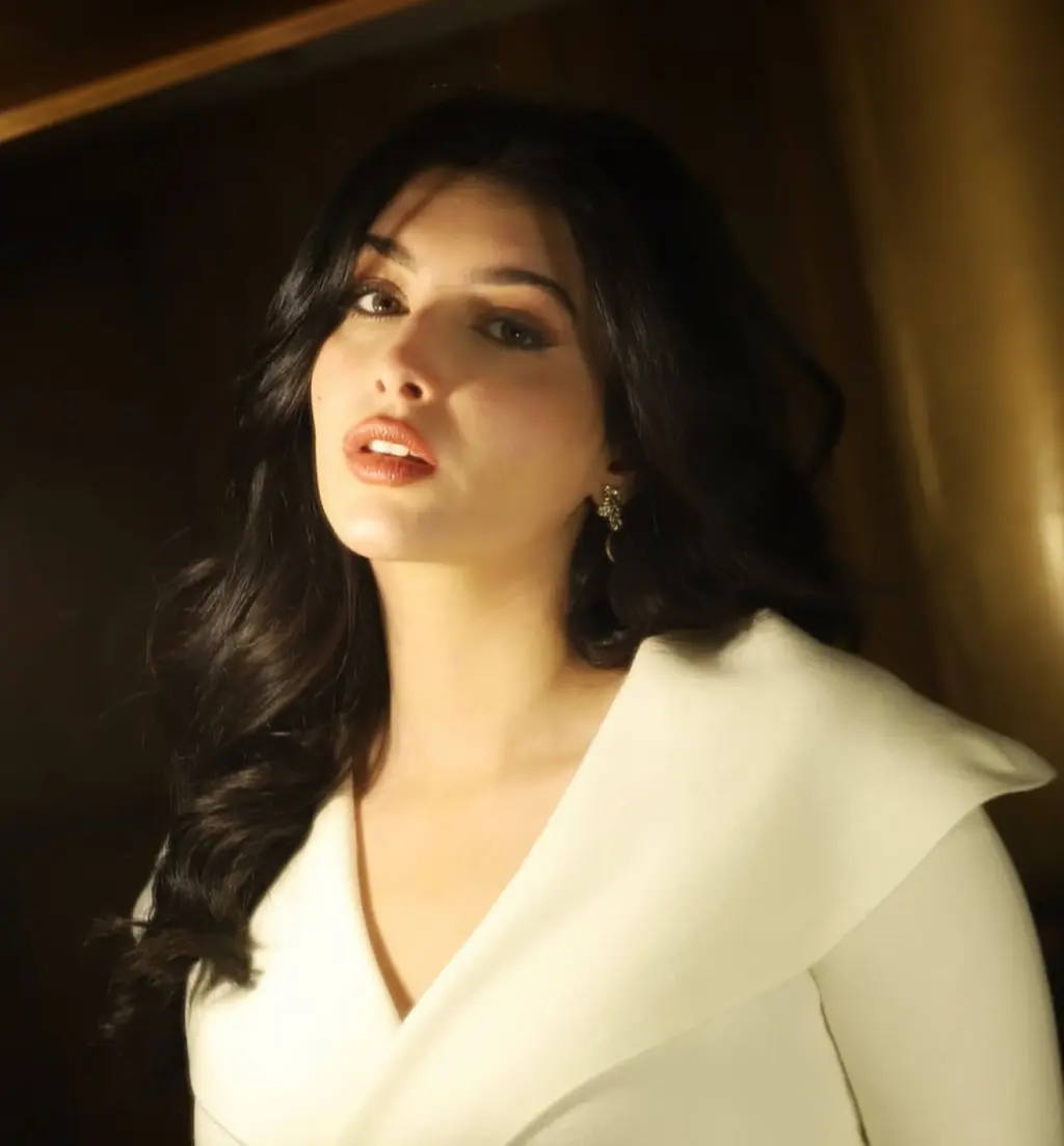 سارة بركة توضح حقيقة تصريحاتها عن المرأة المصرية 