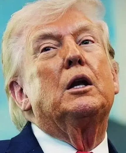 ترامب : إذا لم تساعدنا أوروبا في فتح مضيق هرمز سنوقف دعم الأسلحة لأوكرانيا 