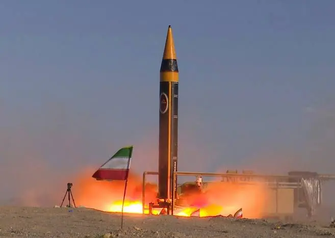 الصين ترسل شحنات ضخمة من قود الصواريخ إلى إيران 