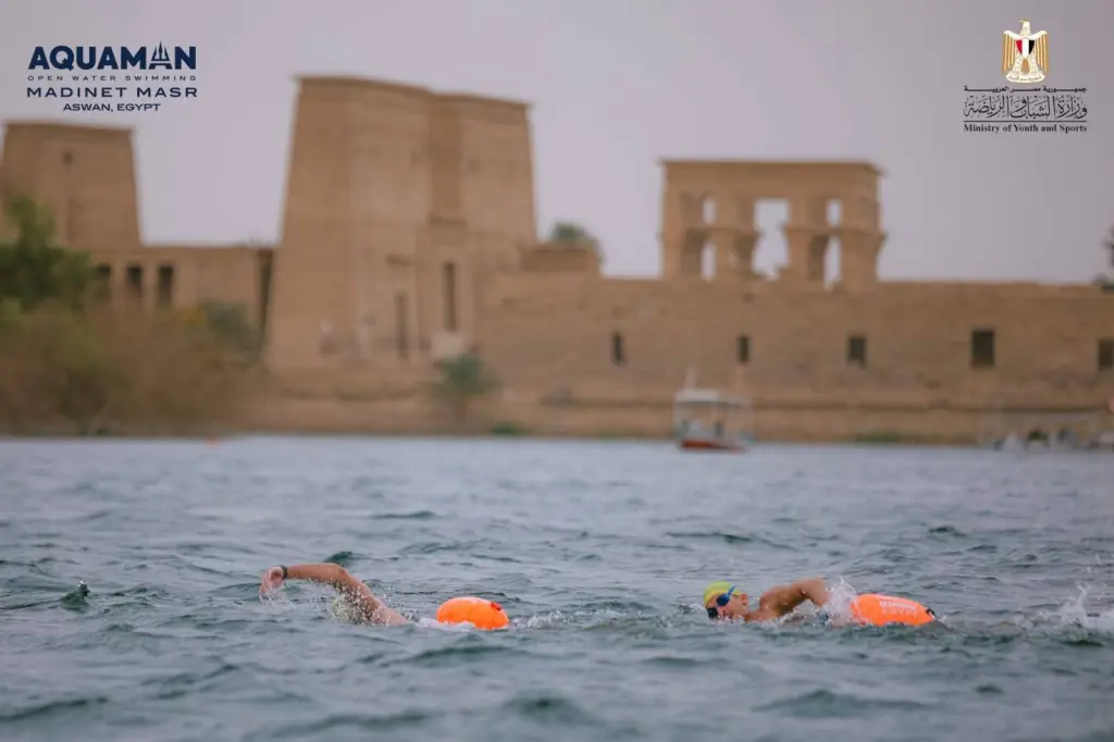 بمشاركة 1000 سباح.. ختام بطولة aqua man للسباحة أمام معبد فيله