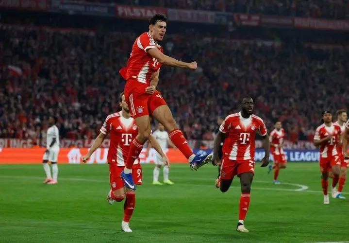  لأول مرة منذ 25 عاما بايرن ميونخ يكتسح ريال مدريد 4 - 3   في دوري أبطال أوروبا 