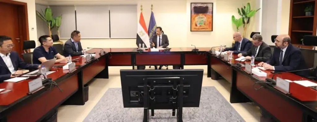 شركة  HONOR: مصنع هونر في العاشر من رمضان هو الأول للشركة خارج الصين بطاقة إنتاجية تصل إلى 3 ملايين جهاز سنويًا.. ونعمل على جعل مصر مركزًا إقليميًا رئيسيًا للشركة في المنطقة