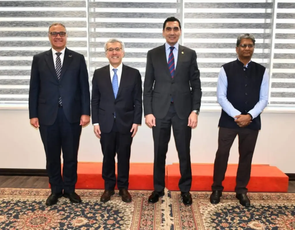 توقيع مذكرتي تفاهم بين مصر وتجمع بريكس بلس لتنظيم الفعاليات الرياضية وانخراط الشباب المصري مع نظراته في التجمع 