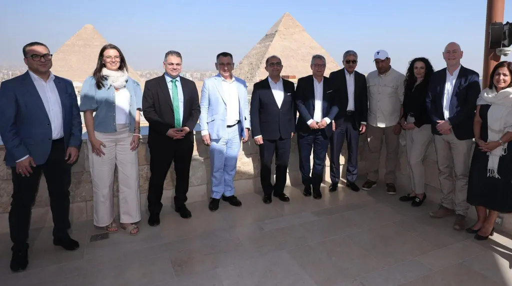 الترويج لمسار العائلة المقدسة والمتحف الأتوني بالسوق السياحي الألماني 