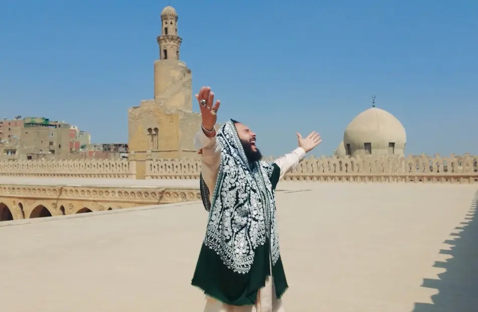 بمناسبة المولد النبوي الشريف..زجزاج غانم يطرح «نظرة».. خامس أغنيات ألبوم «لوحدي»