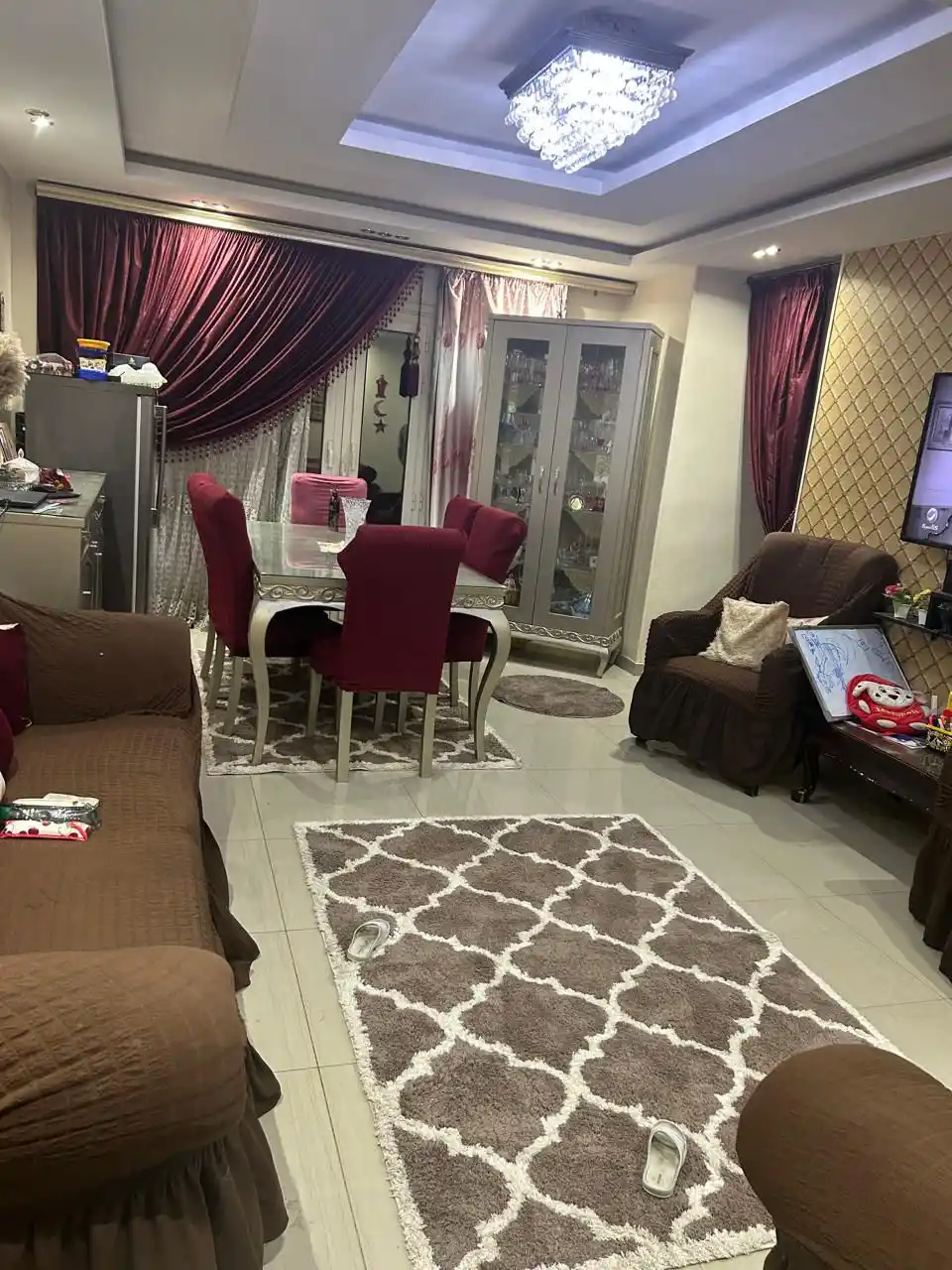 شقة مميزة للبيع بالهضبة الوسطى 