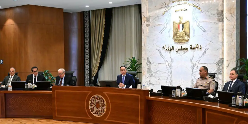 ​مدبولي في اجتماع الحكومة: نتقبل أي انتقاد ونرحب بكل رأي مخالف.. و«منتدى مصر 2026» يضع شواغل المواطن أولويته