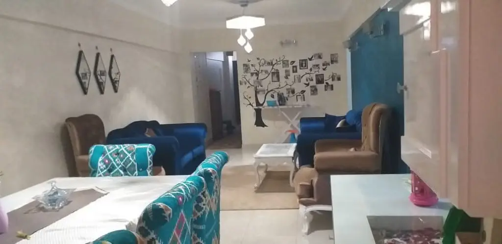 شقة للبيع بالهضبة العليا المقطم 