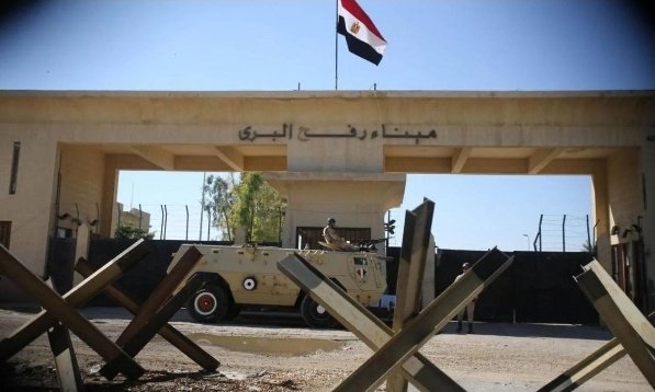 إسرائيل تتراجع  وتسمح بفتح معبر رفح ودخول المساعدات الإنسانية 
