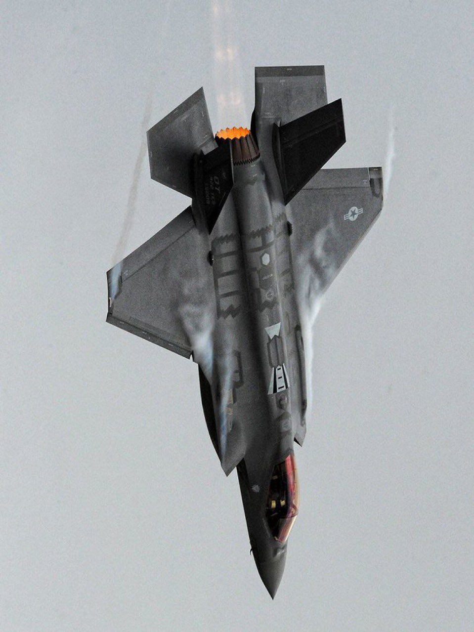 السعودية أول دولة عربية تمتلك طائرات F-35 الشبحية