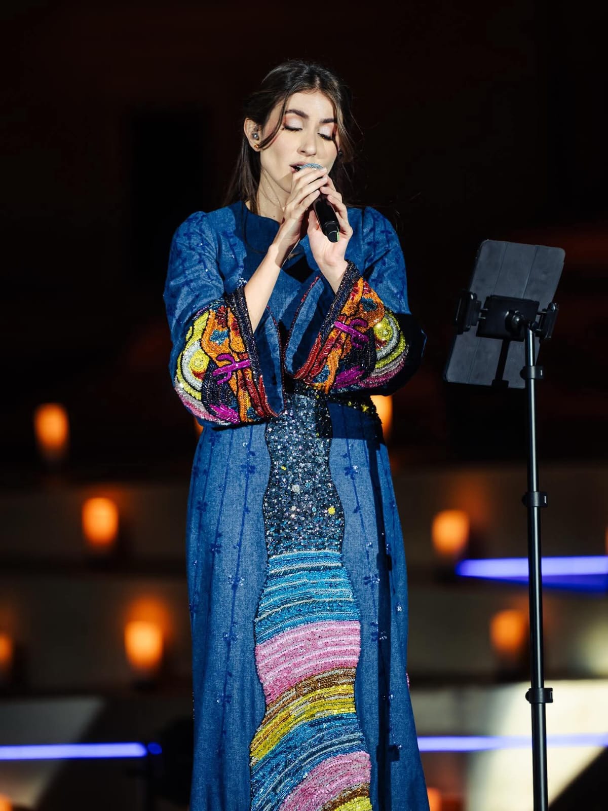 ماريلين نعمان تلفت الأنظار في العلا 