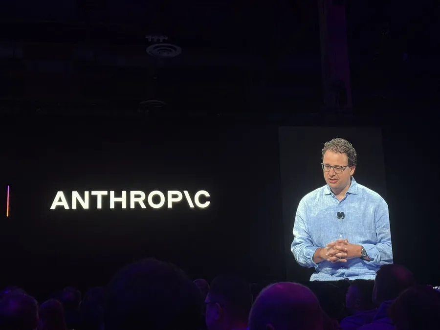 300 مليار دولار القيمة السوقية لشركة ‏أنثروبيك (Anthropic) يشعل سباق التسلح المالي 