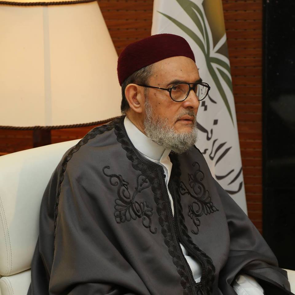 الغرياني مفتي ليبيا المعزول يتهم مؤيدي خليفة حفتر بالكفر 