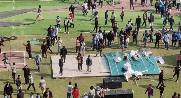 زيارة ميسي إلى الهند: تحولت الأسطورة إلى فوضى 